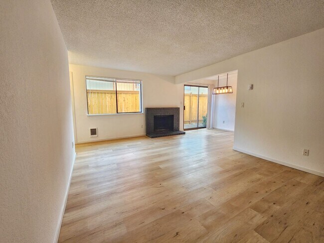 Foto del edificio - 15420 40th Ave S