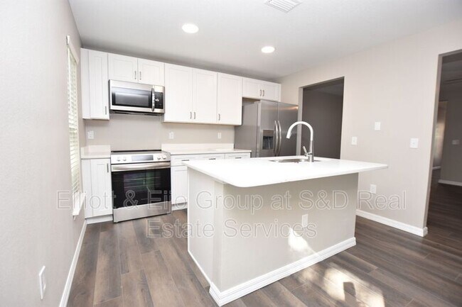 Foto del edificio - 3723 Woodbury Hill Loop