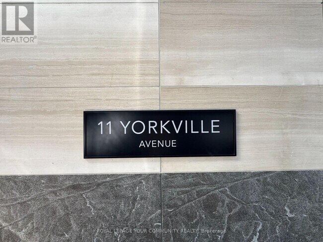 Building Photo - 11-2111 Yorkville Ave