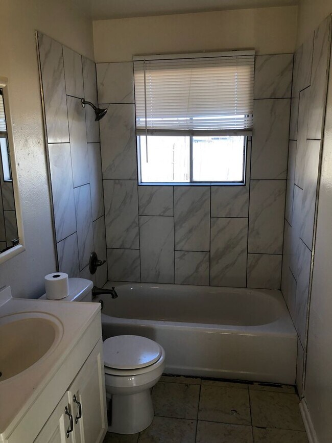 Foto del edificio - For Lease - 932 Idlewood - Odessa TX