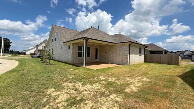 Building Photo - 11267 Jamison Wds Dr E