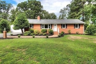 Building Photo - 11152 Thorncroft Dr