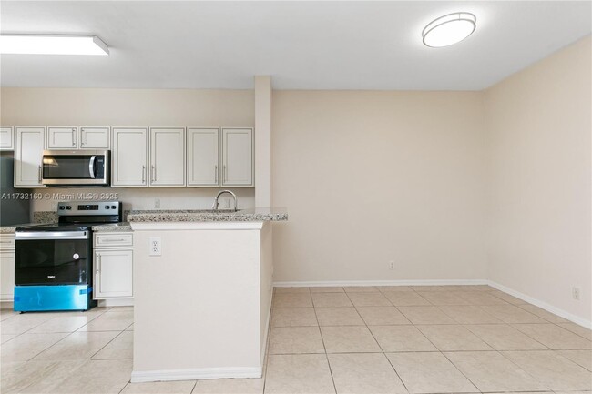 Building Photo - 3871 NW 91st Ter