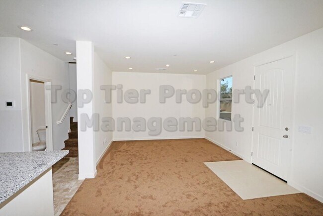 Foto del edificio - ***Charming 3 bed / 2.5 bath Townhome in O...