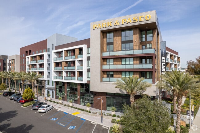 Building Photo - Broadstone Atlas