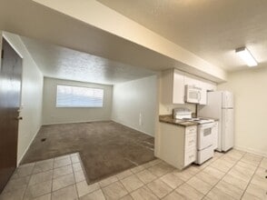 Building Photo - 4770 S Bonair St