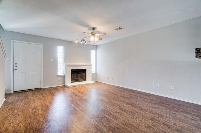 Building Photo - 1830 River Crossing Cir