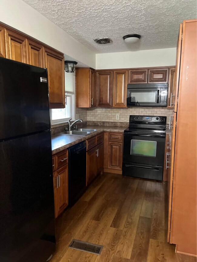 Foto del edificio - 76 Short St