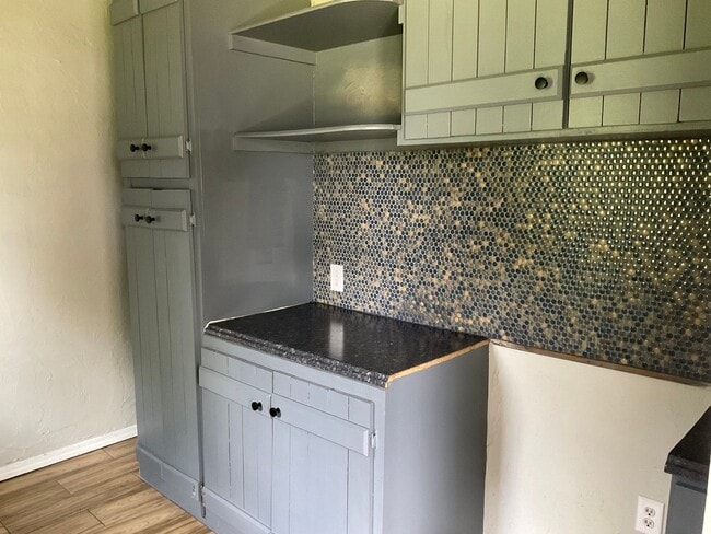 Photo - 3 Bed 1 Bath Newly Remodeled Home in Del City