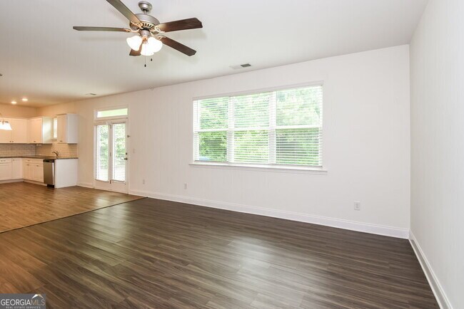 Foto del edificio - 7844 Wrotham Cir