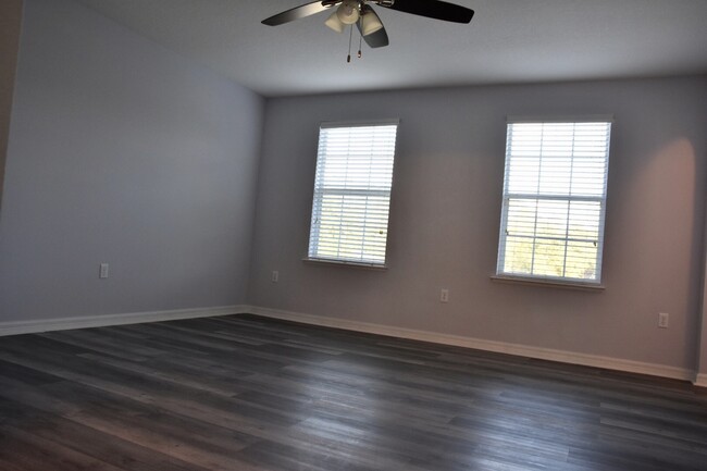 Spacious Master Bedroom - 6999 St Ives Ct