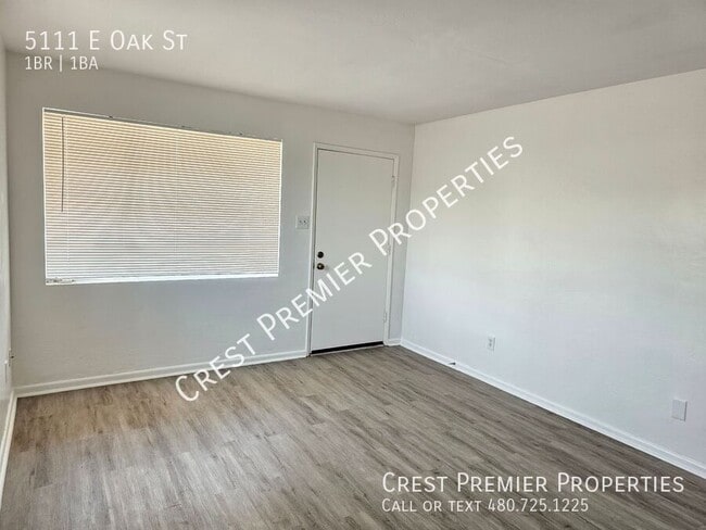 Foto del edificio - 5111 E Oak St