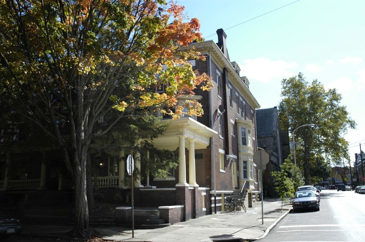 4654 Hazel Ave, Philadelphia, PA 19143 Apartments in Philadelphia, PA