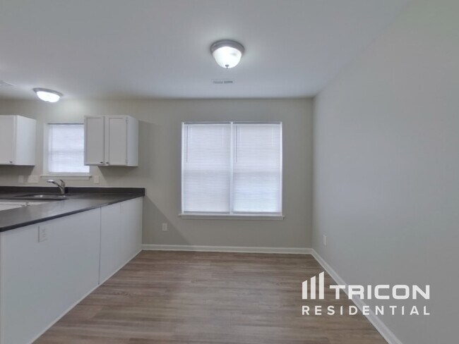 Foto del edificio - 4414 Cascade Dr