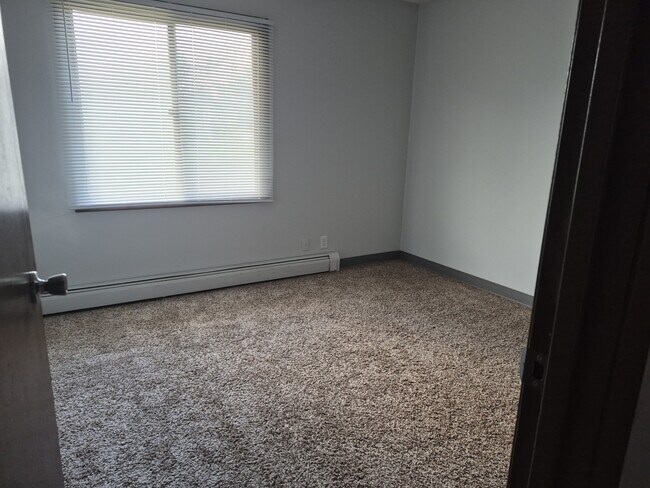 Foto del edificio - 1735 Edgewood Dr NW