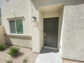 Building Photo - 2767 Tahiti Grape Wy