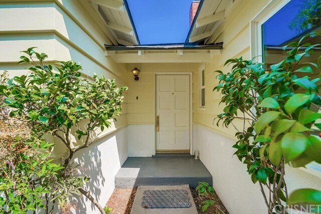 Foto del edificio - 4518 Whitsett Ave