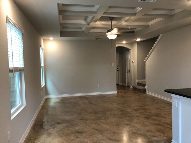Foto del edificio - Town home for rent