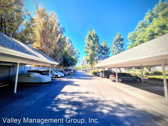 Building Photo - 2 br, 2 bath House - 548 Shadowgraph Dr