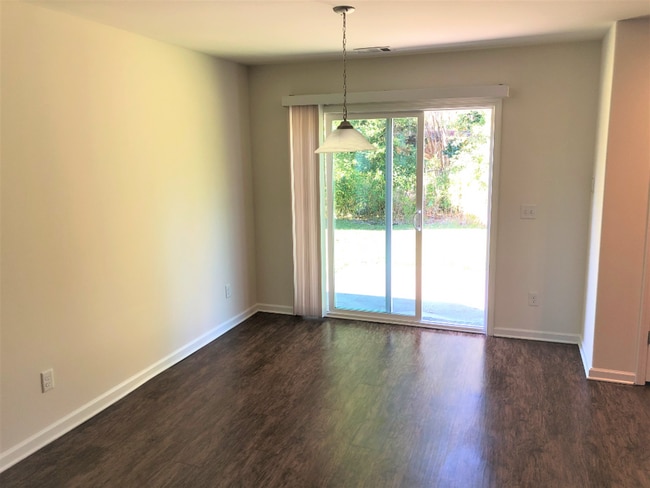 Building Photo - 76 Braxton Manor Dr