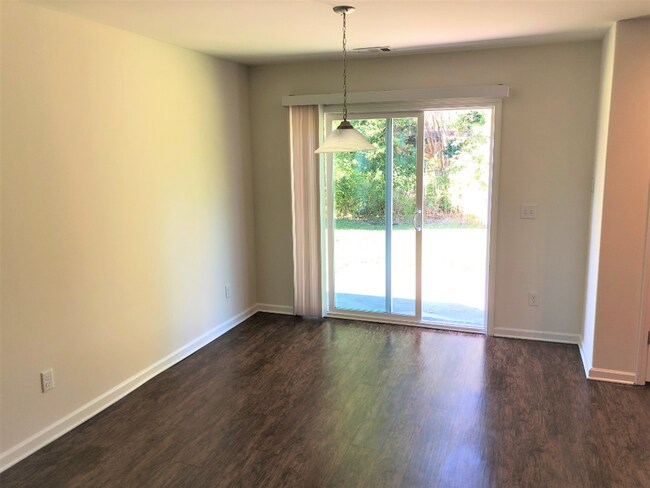 Foto del edificio - 76 Braxton Manor Dr