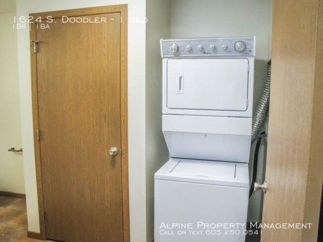 Building Photo - 1 bedroom in Sioux Falls SD 57103