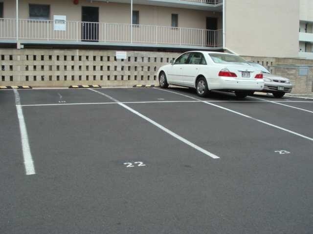 Estacionamiento - Liholiho Hale