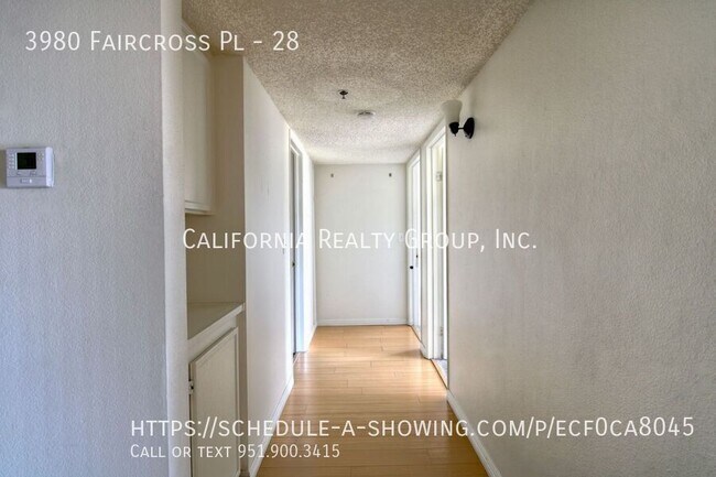 Foto del edificio - 3980 Faircross Pl