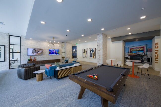 Lofts at Murray Hill Apartments |Resident Lounge - Lofts at Murray Hill