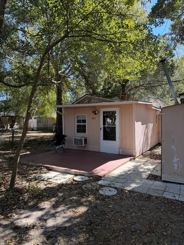 Photo - 209 Strawberry Ln (Daytona Beach, FL)