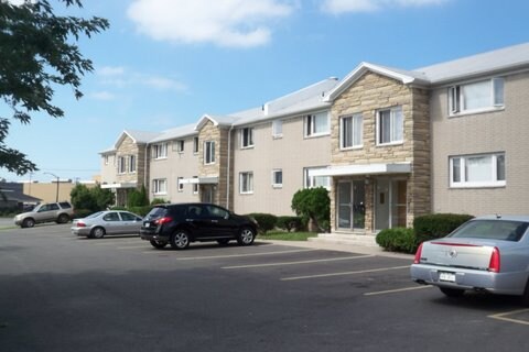 Building Photo - 94 Berkshire Ave