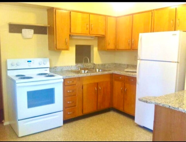 Foto del edificio - 531 Rogers Rd