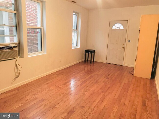 Building Photo - 2904 Mt Ephraim Ave