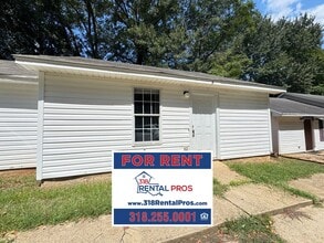 Building Photo - 2708 Kavanaugh Rd