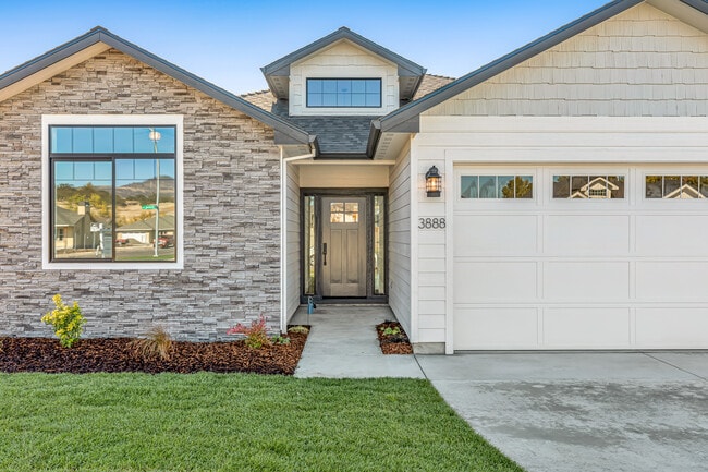 Building Photo - 3888 Wyoming Ln