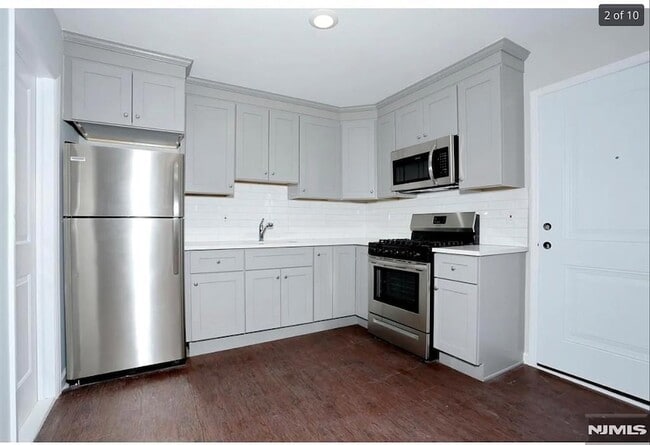 Photo - 471 Harrison Ave Apartment