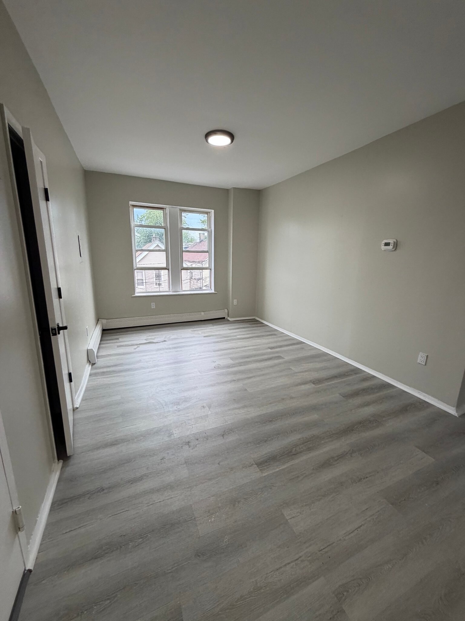 153 Pierson St #9 — photo 2 of 5