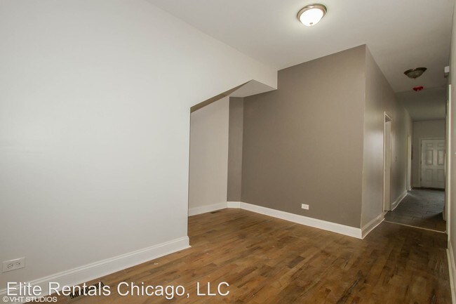Foto del edificio - 6619 S Marquette Dr