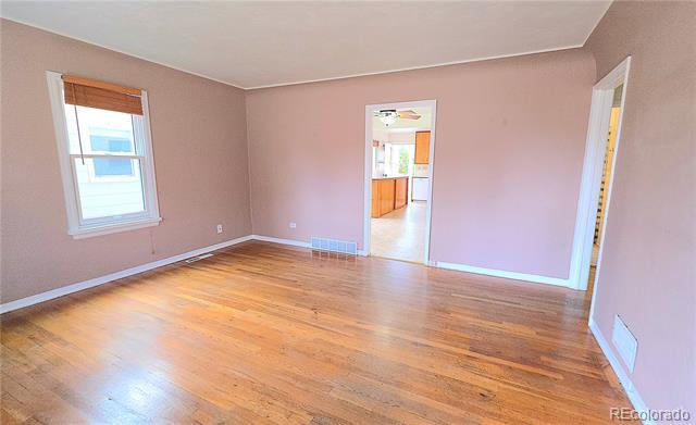 Foto del edificio - 916 Custer Ave