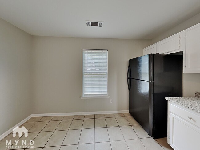 Building Photo - 4431 Annie Mae Dr
