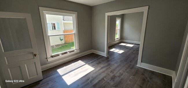 Foto del edificio - State St Duplex