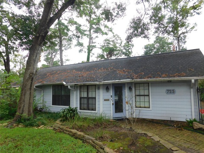 Foto del edificio - 725 W 42nd St