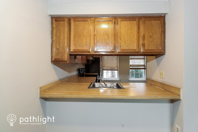 Foto del edificio - 7219 Branchwood Place