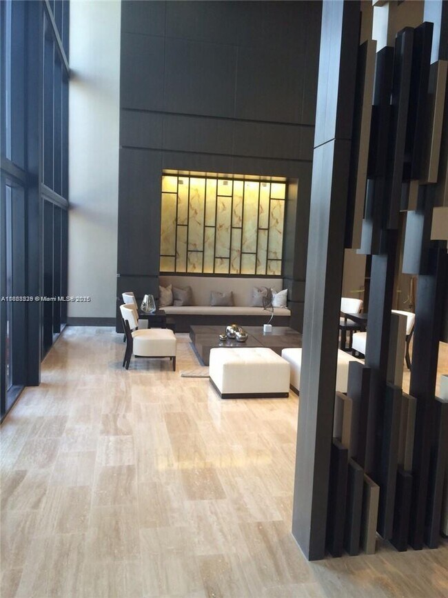 Foto del edificio - 5252 NW 85th Ave