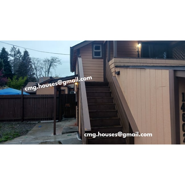 Building Photo - 14602 Portland Ave SW