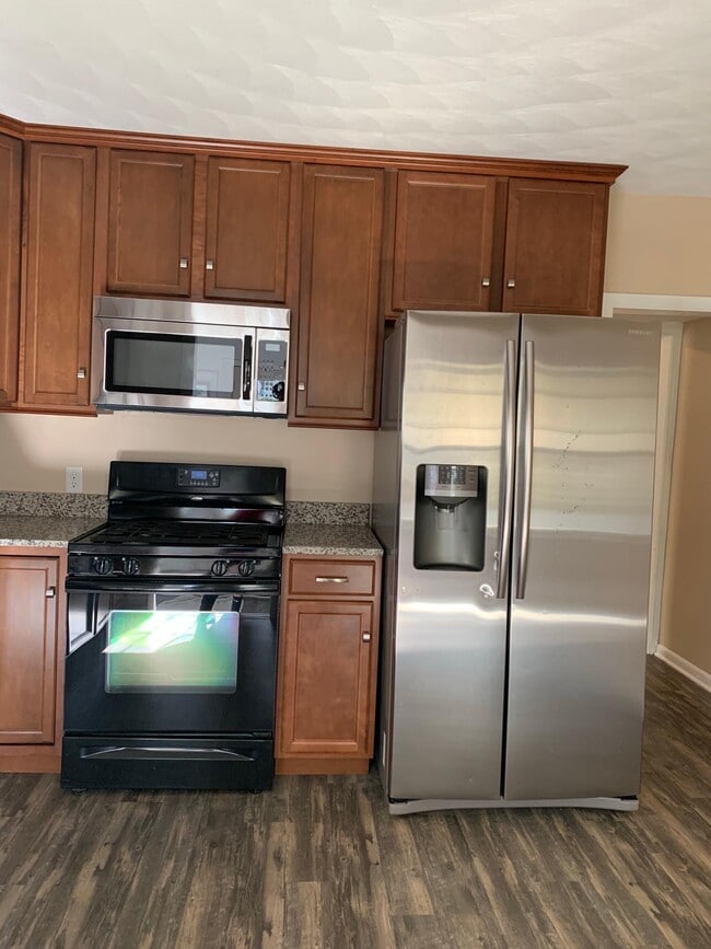 Building Photo - 155 McAllister St