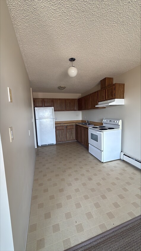 Primary Photo - 4917-4961 Avenue
