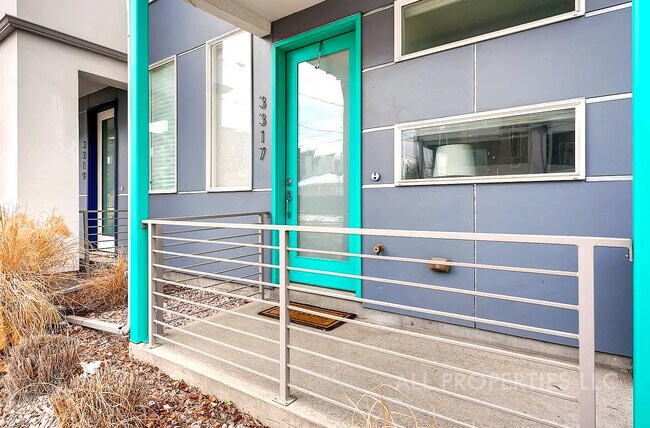 Building Photo - 3317 W 17th Ave