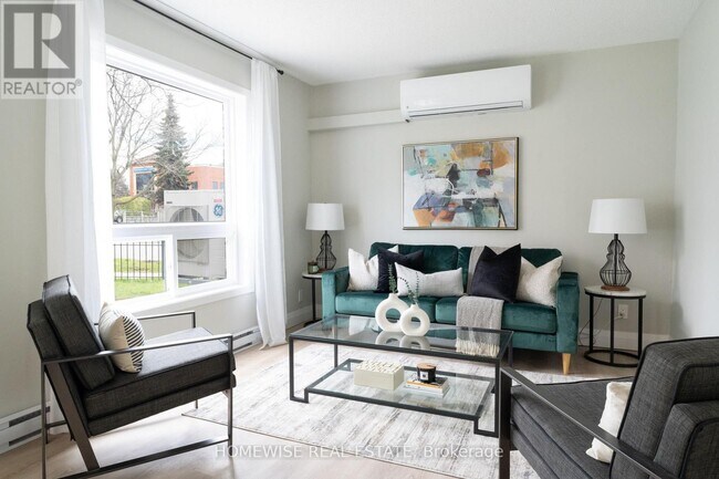 Photo du bâtiment - 240 Ormond Dr