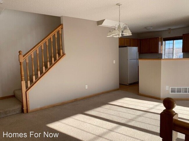Building Photo - 3 br, 2.5 bath House - 14562 Lockslie Trail